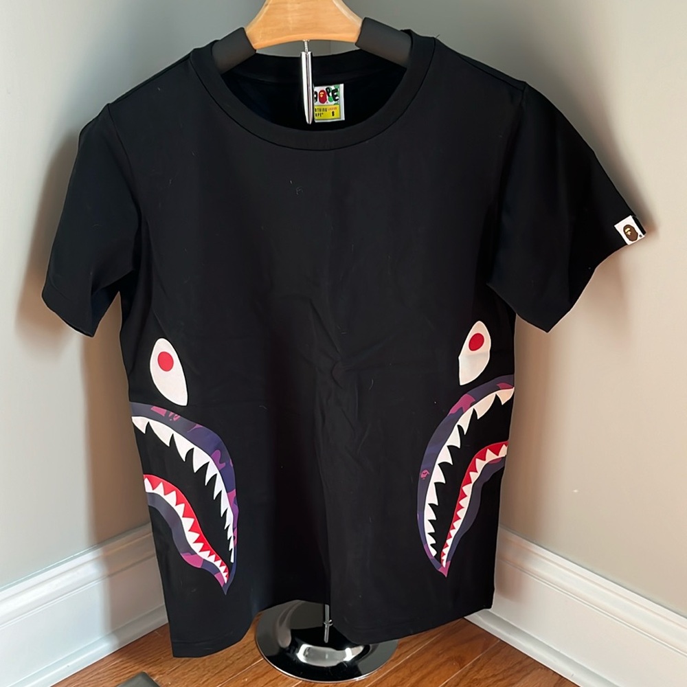 BAPE women’s tee BRAND NEW!!! Size small